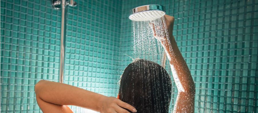Beneficios ducha fría para la salud